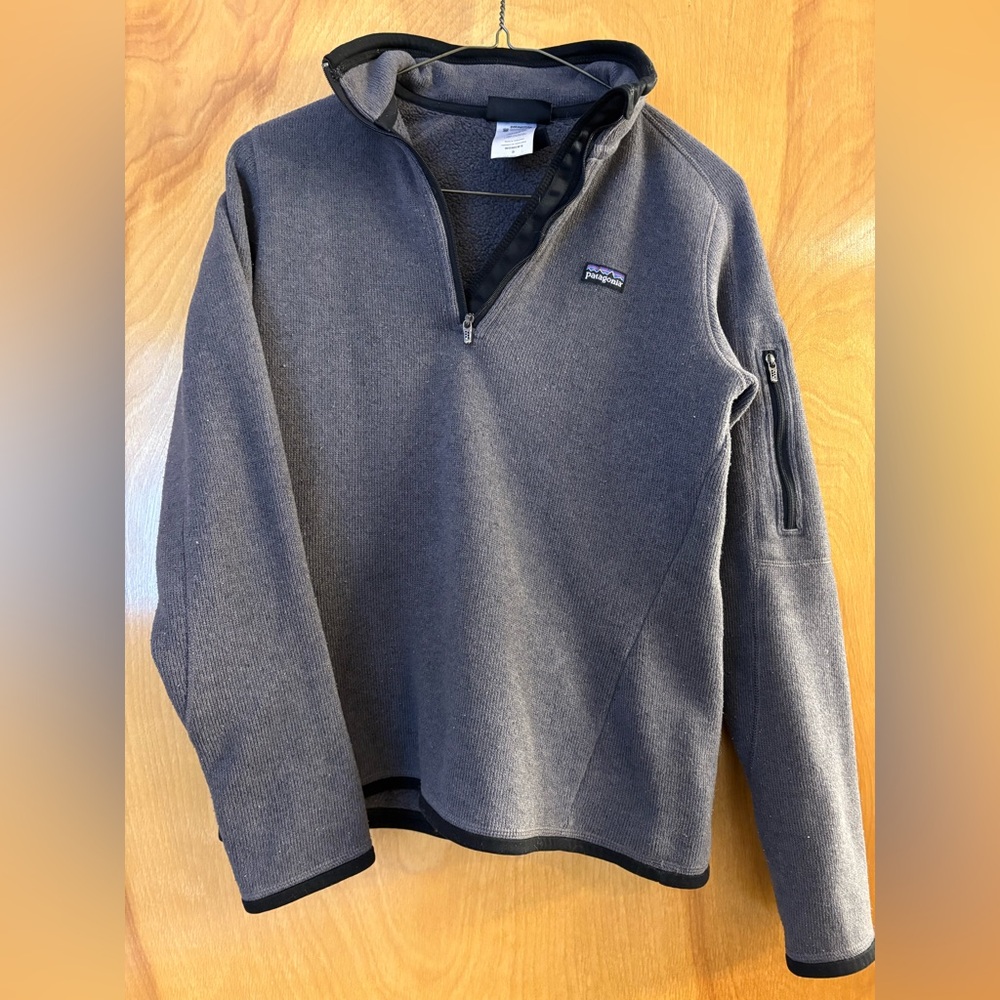 Patagonia Women's Charcoal Zip-Up Sweater